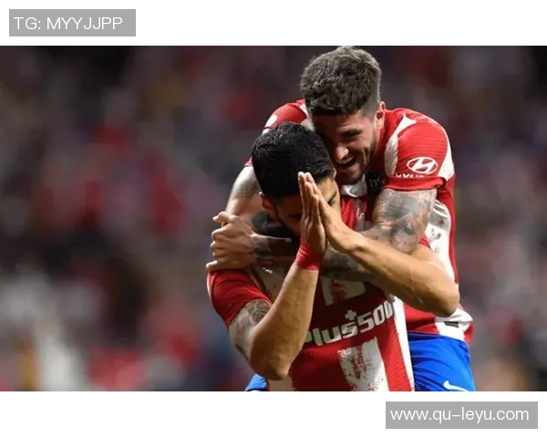 吉梅内斯强调对巴萨边路的防守重要性强调在对抗中保持强势态度 吉梅内斯强调对巴萨边路的防守重要性强调在对抗中保持强势态度