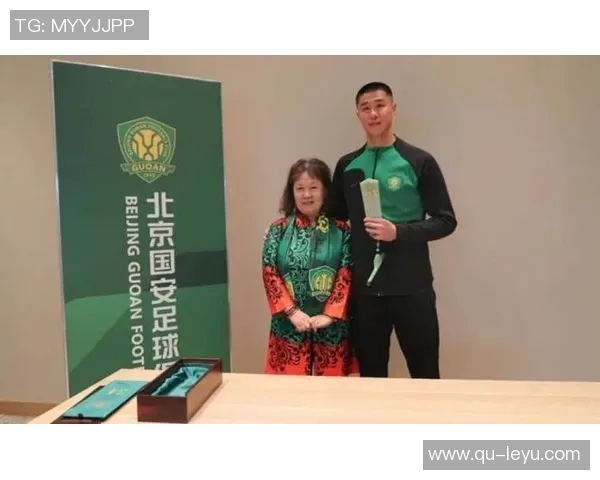 国安出征长春侯森向球迷承诺全力以赴拼搏到底 国安出征长春侯森向球迷承诺全力以赴拼搏到底