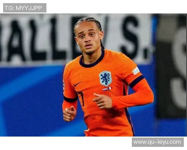 西蒙斯6500万转会热刺表现失常英超9场无进球惨遭北伦敦德比完败 西蒙斯6500万转会热刺表现失常英超9场无进球惨遭北伦敦德比完败