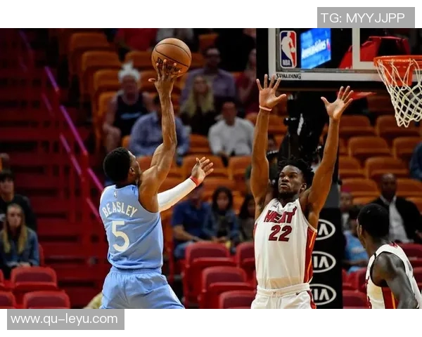 阿德巴约盛赞爱德华兹具备掌控比赛节奏的能力与影响力